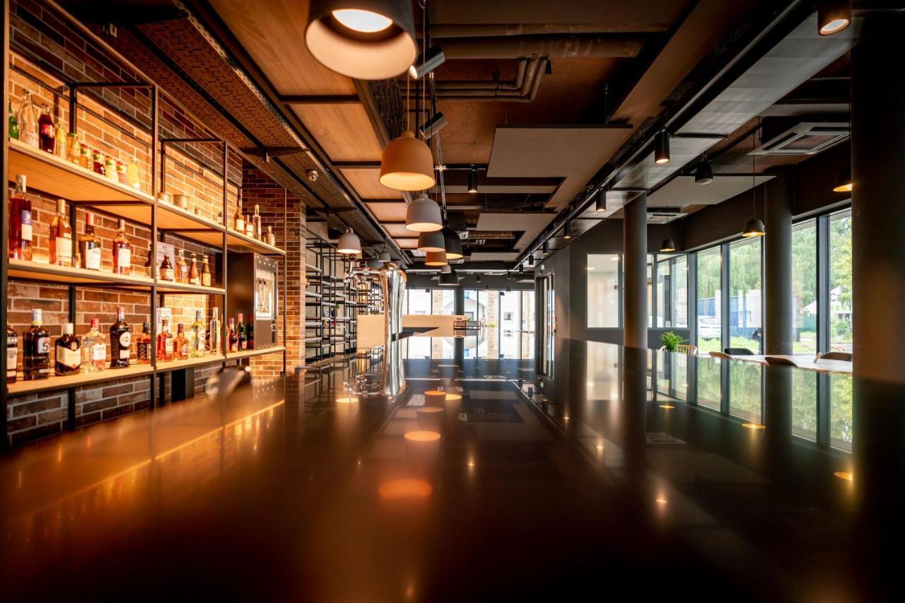 Ibis Styles Valenciennes Petite Foret מראה חיצוני תמונה